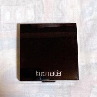 ローラメルシエ(laura mercier)のローラメルシエ　マットラディアンスベイクドパウダー(フェイスパウダー)