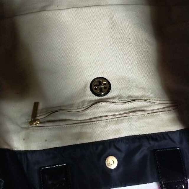 Tory Burch♡ビッグエラトートバッグ♡ブラック×エナメル - トートバッグ