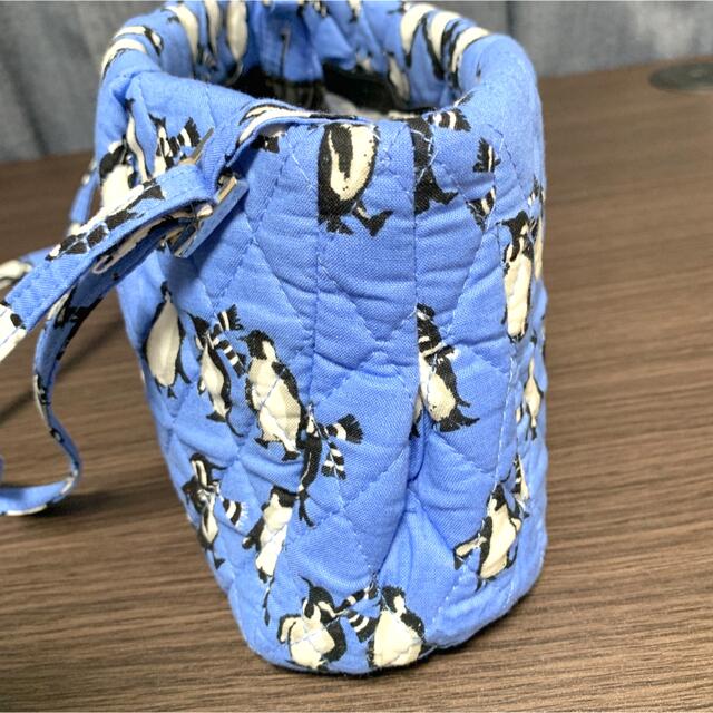 Vera Bradley(ヴェラブラッドリー)の新品　ヴェラブラッドリー　ショルダーバッグ　クロスボディ　ペンギン レディースのバッグ(ショルダーバッグ)の商品写真