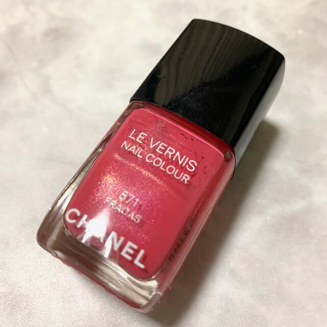 CHANEL(シャネル)のCHANEL RMK Elegance ポリッシュ3本  コスメ/美容のネイル(マニキュア)の商品写真