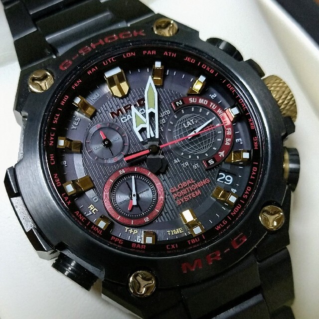 G-SHOCK(ジーショック)の【超人気】カシオ G-SHOCK MRG-G1000B 「赤備え」 メンズの時計(腕時計(アナログ))の商品写真