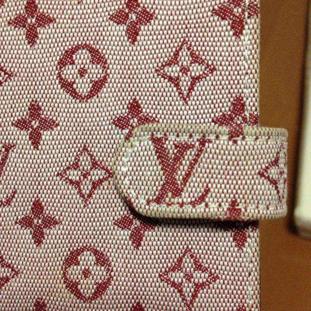 LOUIS VUITTON(ルイヴィトン)のヴィトン♡手帳 レディースのファッション小物(名刺入れ/定期入れ)の商品写真