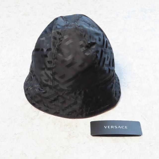 VERSACE - 新品VERSACEバケットハット派手ヴェルサーチェグッチ VERSACE - 新品VERSACEバケットハット派手ヴェルサーチェグッチ