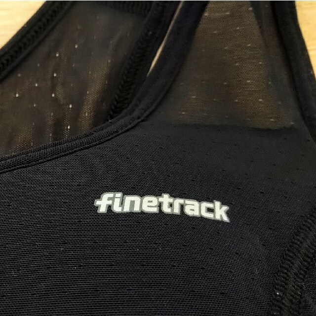 finetrack(ファイントラック)のアルプス様専用【ファイントラック】ドライレイヤークールフィットブラ　Lサイズ スポーツ/アウトドアのアウトドア(登山用品)の商品写真