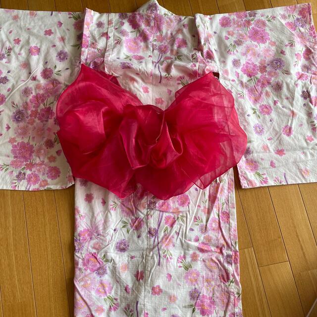 優しいピンクのお花が可愛い　ゆかた　帯セット　120cm キッズ/ベビー/マタニティのキッズ服女の子用(90cm~)(甚平/浴衣)の商品写真