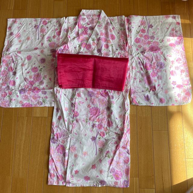 優しいピンクのお花が可愛い　ゆかた　帯セット　120cm キッズ/ベビー/マタニティのキッズ服女の子用(90cm~)(甚平/浴衣)の商品写真