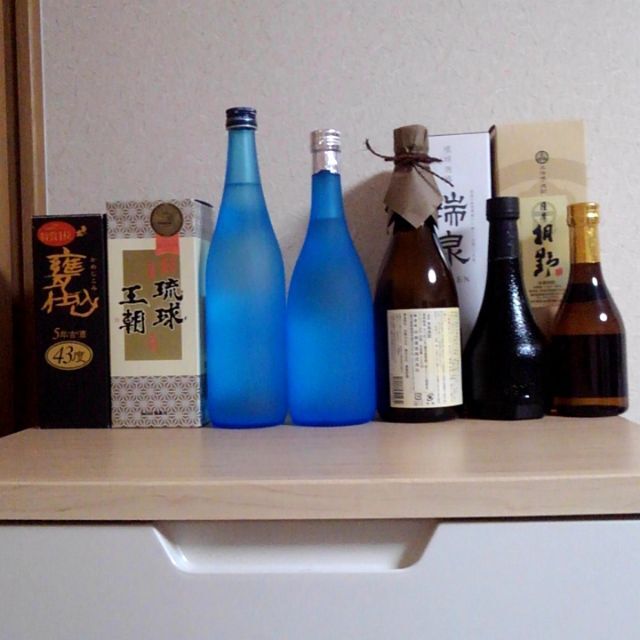 泡盛：甕仕込5年古酒、琉球王朝、沖縄限定瑞泉＆芋焼酎 薩摩桐野等 未開栓 CA1 食品/飲料/酒の酒(焼酎)の商品写真