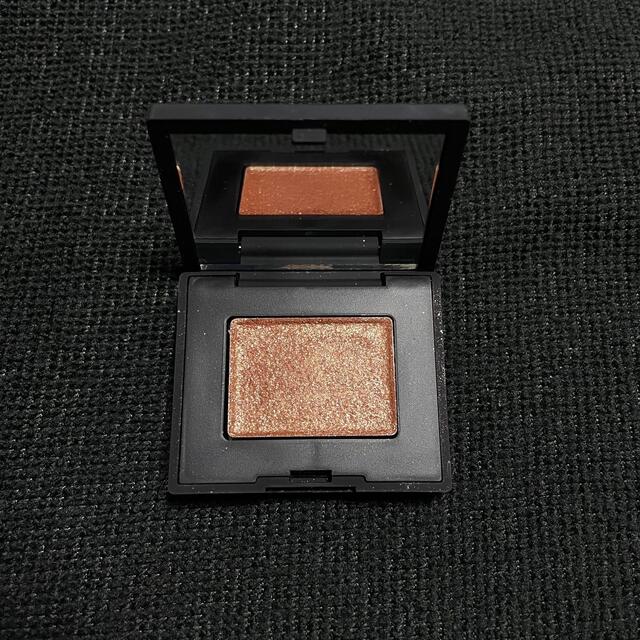 NARS(ナーズ)のNARS アイシャドー　5338 コスメ/美容のベースメイク/化粧品(アイシャドウ)の商品写真