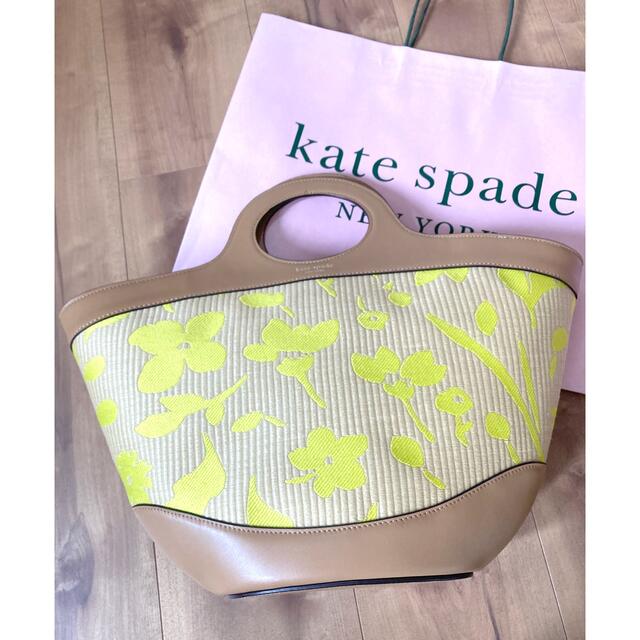 kate spade new york(ケイトスペードニューヨーク)のケイトスペード☆カゴバッグ★レザー＆い草 ハンドバッグ☆花柄 レモンイエロー レディースのバッグ(かごバッグ/ストローバッグ)の商品写真