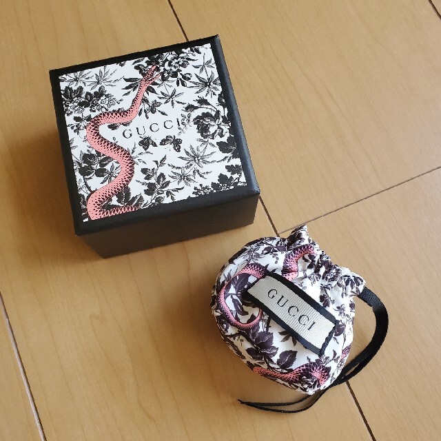Gucci(グッチ)のGUCCI　グッチ　美品　保存箱＆保存袋(ピンク) レディースのバッグ(ショップ袋)の商品写真