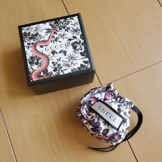 グッチ(Gucci)のGUCCI　グッチ　美品　保存箱＆保存袋(ピンク)(ショップ袋)