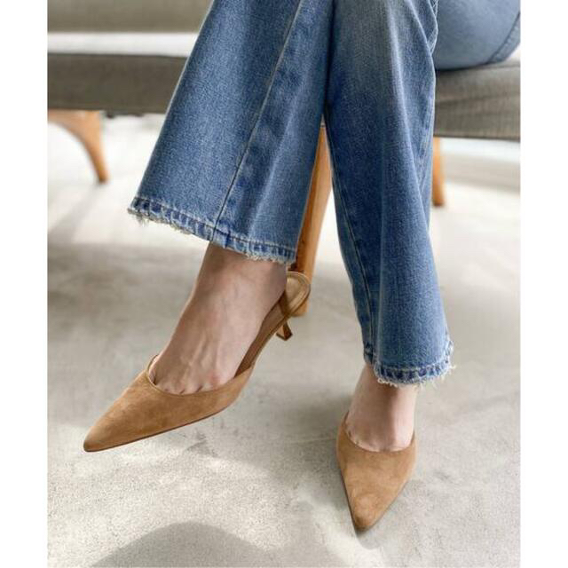 L'Appartement DEUXIEME CLASSE(アパルトモンドゥーズィエムクラス)の【MANOLO BLAHNIK】CAROLYEN MULE (suede) レディースの靴/シューズ(ミュール)の商品写真