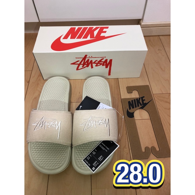 STUSSY(ステューシー)の【人気コラボ】STUSSY NIKE ベナッシサンダル ベージュ 28 送料込み メンズの靴/シューズ(サンダル)の商品写真