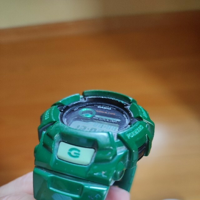 G-SHOCK(ジーショック)のG-SHOCK G-2300GR-3JR グリーンカラーズ タフソーラー メンズの時計(腕時計(デジタル))の商品写真