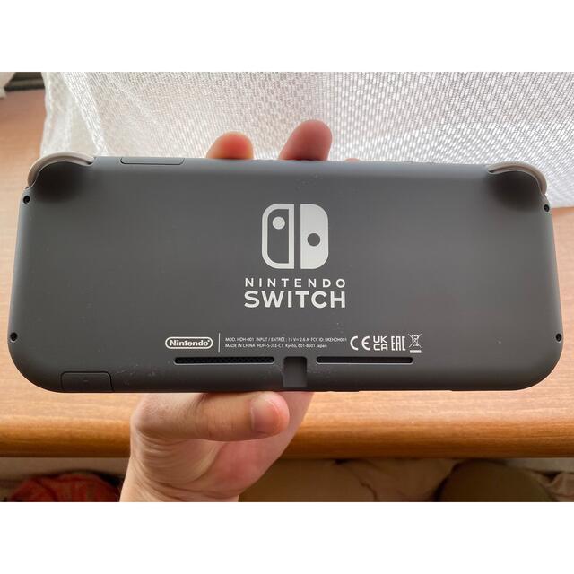 Nintendo Switch(ニンテンドースイッチ)のNintendo Switch Lite グレー エンタメ/ホビーのゲームソフト/ゲーム機本体(携帯用ゲーム機本体)の商品写真