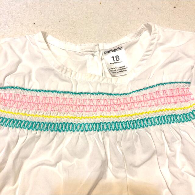 carter's(カーターズ)のカーターズ　白トップス　70 80 刺繍 キッズ/ベビー/マタニティのベビー服(~85cm)(シャツ/カットソー)の商品写真