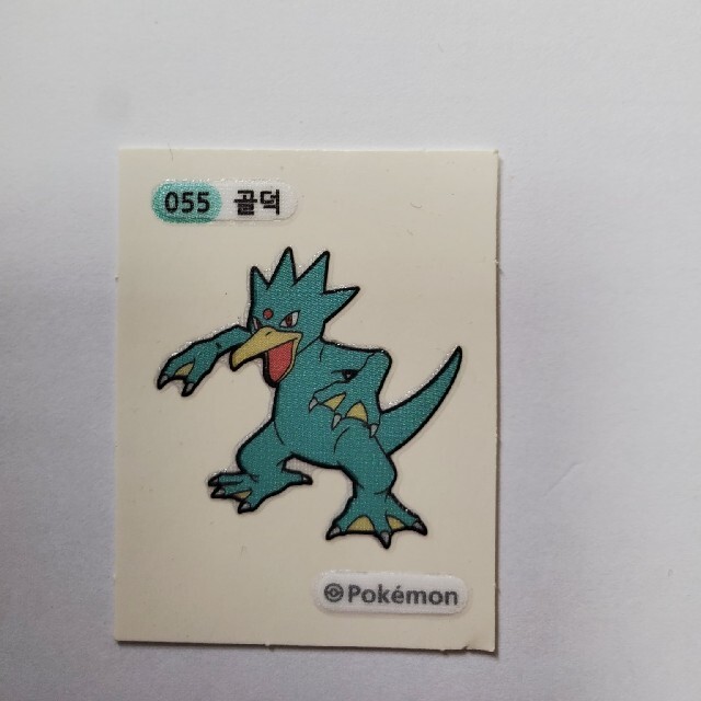 韓国 ポケモンパン ポケモンシール ゴルダック エンタメ/ホビーのアニメグッズ(その他)の商品写真