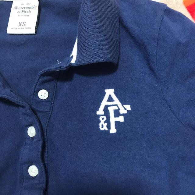 Abercrombie&Fitch(アバクロンビーアンドフィッチ)のアバクロンビー&フィッチ　ポロシャツ　刺繍ロゴ　XS レディースのトップス(ポロシャツ)の商品写真