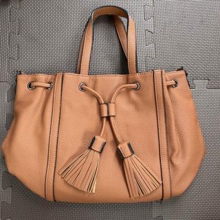 女性　鞄　新品(ハンドバッグ)