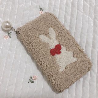 マジェスティックレゴン(MAJESTIC LEGON)のiPhoneケース　iPhone8  うさぎ モコモコ 手帳型(iPhoneケース)