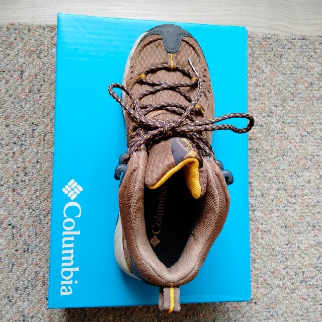 Columbia(コロンビア)のColumbia コロンビア 23.5cmトレッキングシューズ レディースの靴/シューズ(その他)の商品写真