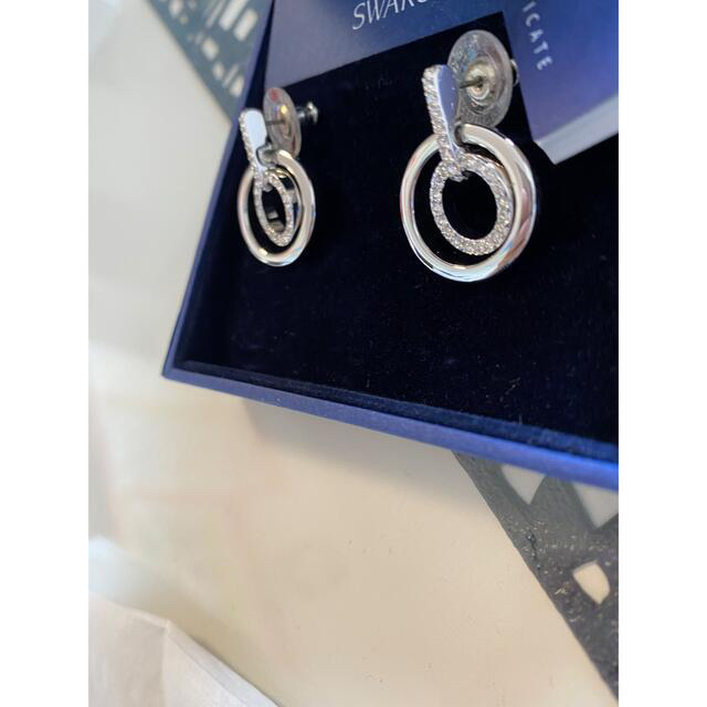 アクセサリーSWAROVSKI ピアス