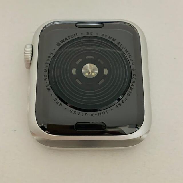 Apple Watch(アップルウォッチ)のApple Watch SE 40mm Aluminum GPS AWSE-77 スマホ/家電/カメラのスマートフォン/携帯電話(その他)の商品写真