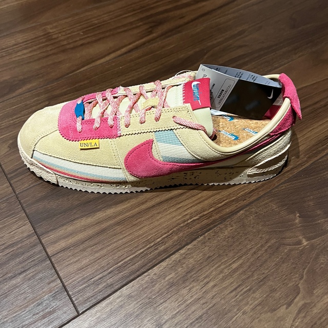 NIKE(ナイキ)の【29cm】Union × Nike Cortez Red/Beige メンズの靴/シューズ(スニーカー)の商品写真