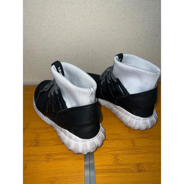 adidas(アディダス)のADIDAS TUBULAR DOOM  BLACK/BLK/WHITE メンズの靴/シューズ(スニーカー)の商品写真