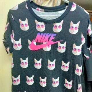 ナイキ(NIKE)の美品☆値下げ‪×NIKE Tシャツ 猫ちゃん♡(Tシャツ(半袖/袖なし))