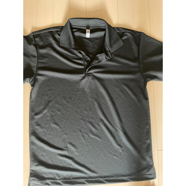 TOMS(トムズ)のトムス　ポリエステル　ポロシャツ　Lサイズ　黒 メンズのトップス(ポロシャツ)の商品写真