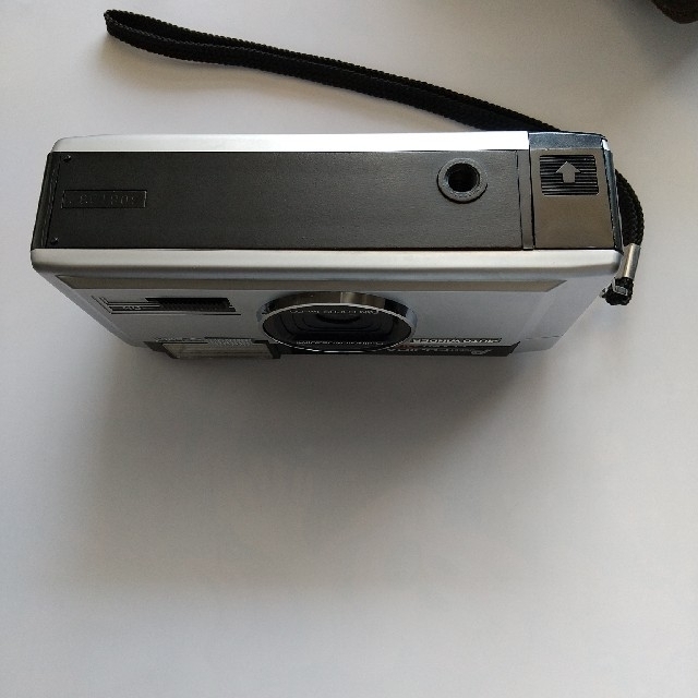 POCKET FUJICA FLASH AW フィルムカメラ スマホ/家電/カメラのカメラ(その他)の商品写真