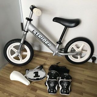 ストライダ(STRIDA)のストライダー プロ　シルバー　STRIDER Pro(自転車)