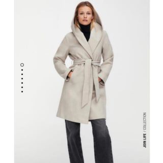 ザラ(ZARA)のZARA ベルト付きフードオーバーコート ベージュ(ロングコート)