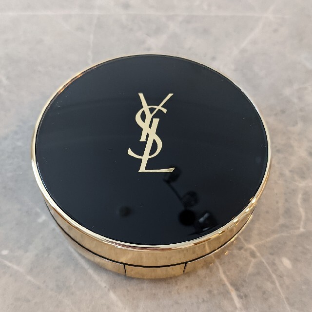 Yves Saint Laurent Beaute(イヴサンローランボーテ)のサンローラン       アンクルドポールクッション 10ファンデーション コスメ/美容のベースメイク/化粧品(ファンデーション)の商品写真