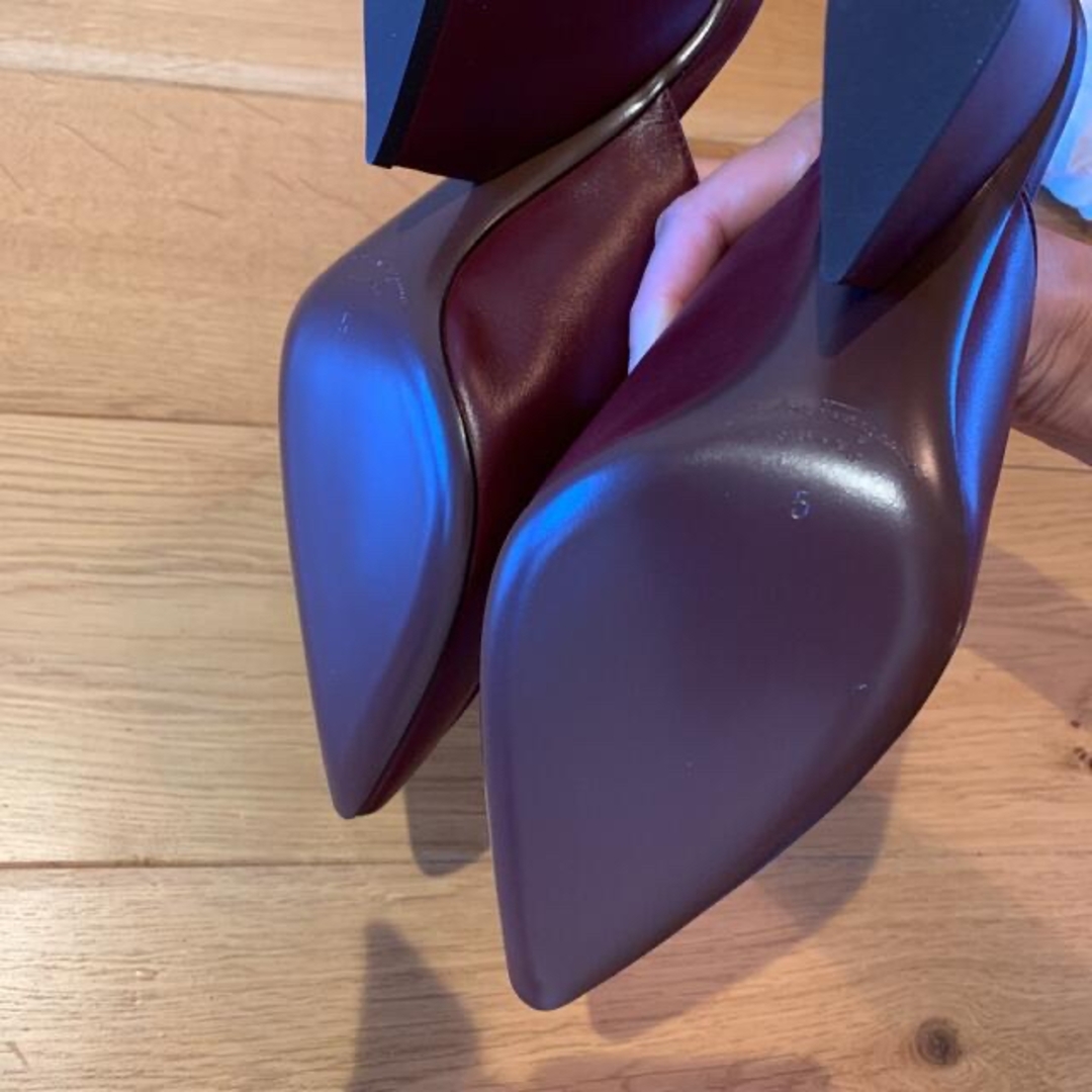 Salvatore Ferragamo(サルヴァトーレフェラガモ)のフェラガモ23cm 新品未使用‼️SALE レディースの靴/シューズ(ハイヒール/パンプス)の商品写真