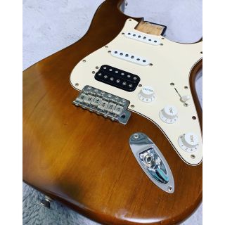 フェンダー(Fender)のFender USA ストラト ボディ Highway one(電装部込み)(パーツ)