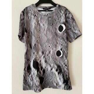 フォーエバートゥエンティーワン(FOREVER 21)の新品　希少　レア　21MEN ブラックホール　Tシャツ　S(Tシャツ/カットソー(半袖/袖なし))