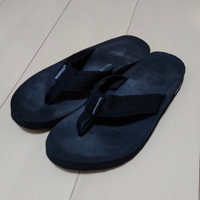 THE NORTH FACE(ザノースフェイス)のTHE NORTH FACE サンダル fluffy flip flop II メンズの靴/シューズ(サンダル)の商品写真