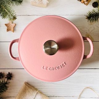 ルクルーゼ(LE CREUSET)の♡ルクルーゼ　マルミット　シュガーピンク　新品　両手鍋　ホーロー(調理道具/製菓道具)