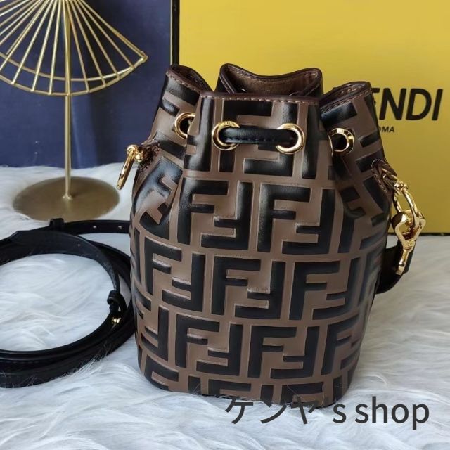 フェンディ ショルダーバッグ美品 8BH185 www.thetantra.co.uk