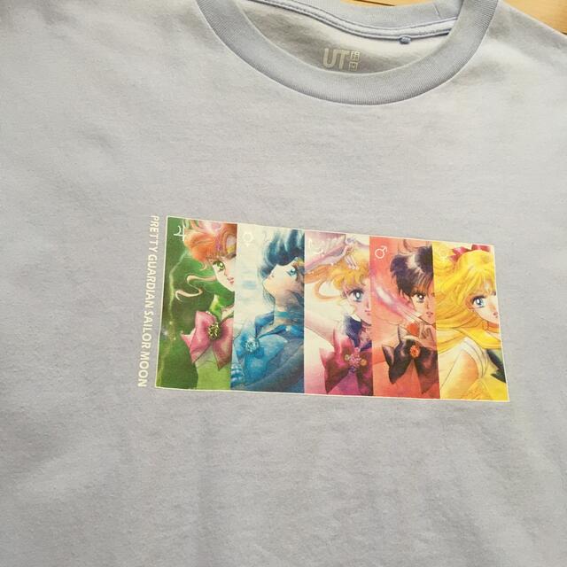 UNIQLO(ユニクロ)の送料込み☆ユニクロ×セーラームーンのTシャツ☆UT☆Sサイズ レディースのトップス(Tシャツ(半袖/袖なし))の商品写真