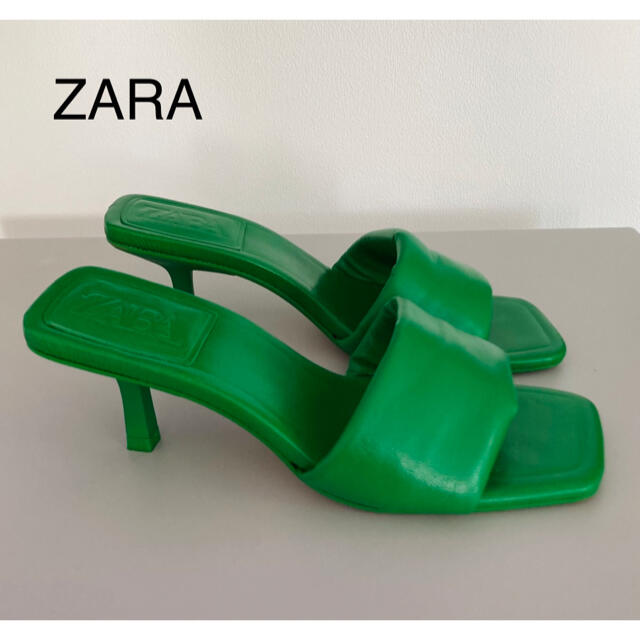 ZARA(ザラ)のZARA  パテッド サンダル　 レディースの靴/シューズ(サンダル)の商品写真