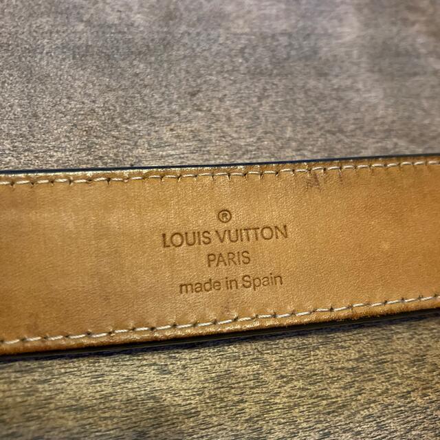 LOUIS VUITTON(ルイヴィトン)のLOUIS VUITTON ルイヴィトン レザーベルト スーツ 黒 black メンズのファッション小物(ベルト)の商品写真