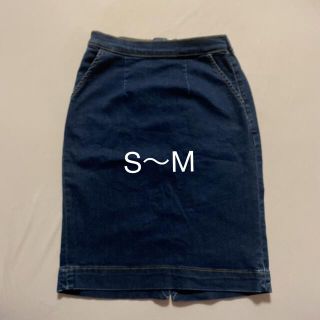 ギャップ(GAP)のレディース　デニムスカート(ひざ丈スカート)