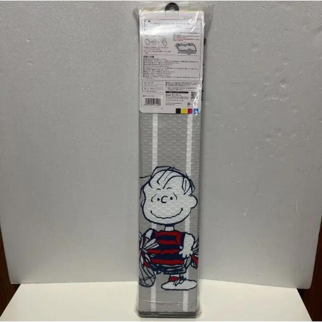 SNOOPY(スヌーピー)の☆新品・未使用☆スヌーピー サンシェード 可愛い プライバシー保護 ピーナッツ♪ 自動車/バイクの自動車(車内アクセサリ)の商品写真