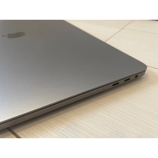MacBook Pro  MPTR2J/A 5