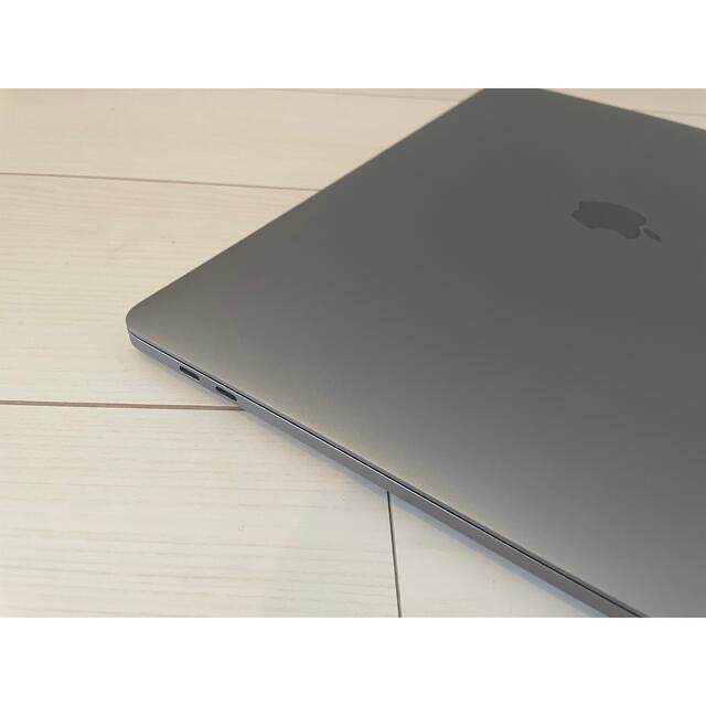 MacBook Pro  MPTR2J/A 6