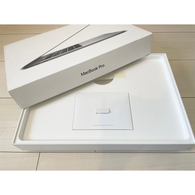 MacBook Pro  MPTR2J/A 7