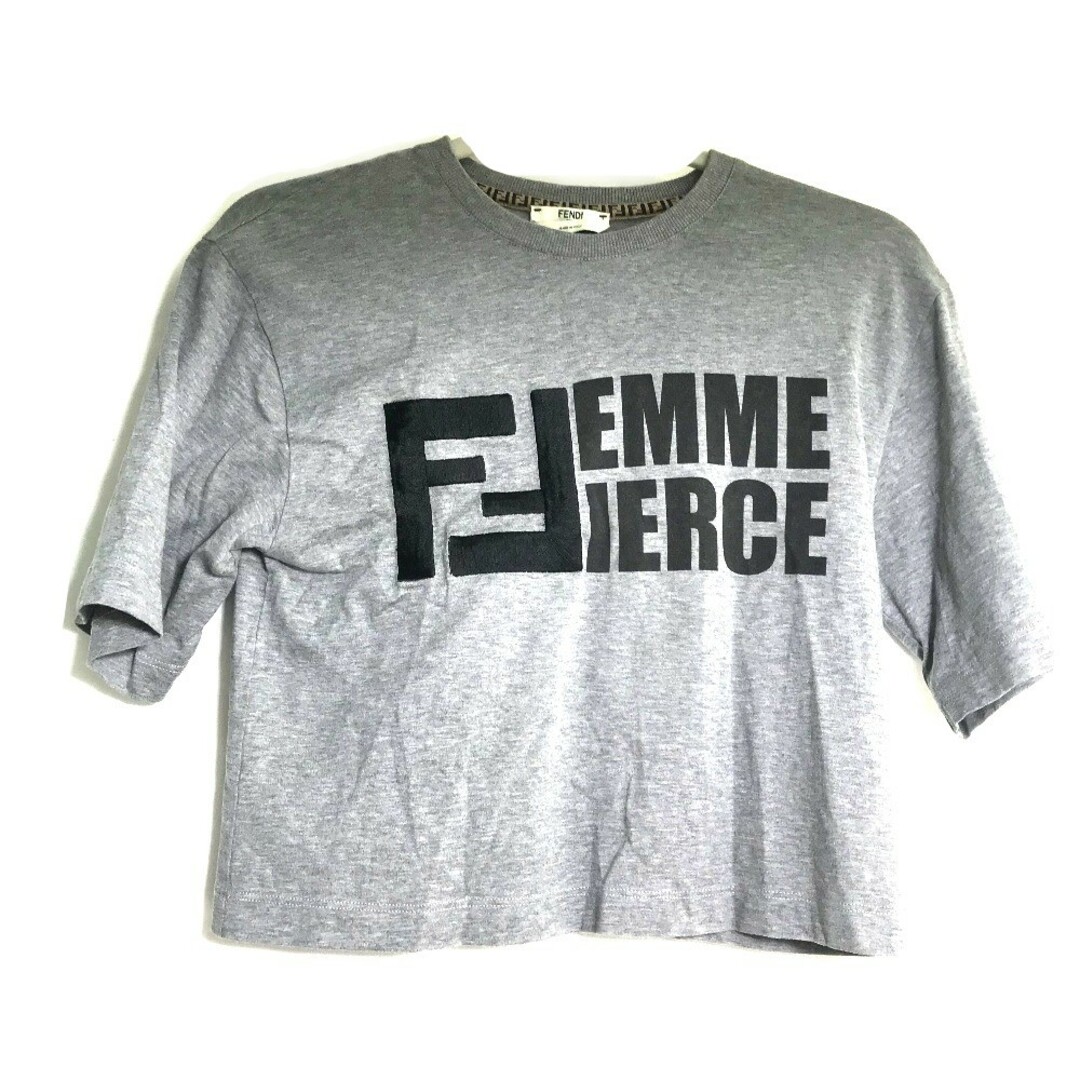 フェンディ　FENDI ショート丈　トップス　Tシャツ